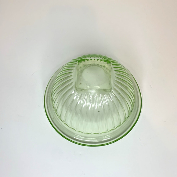 Vintage Pale Green Ribbed Federal Uranium Glass Nesting Mixing bowl 6” Diameter - Picture 4 of 7